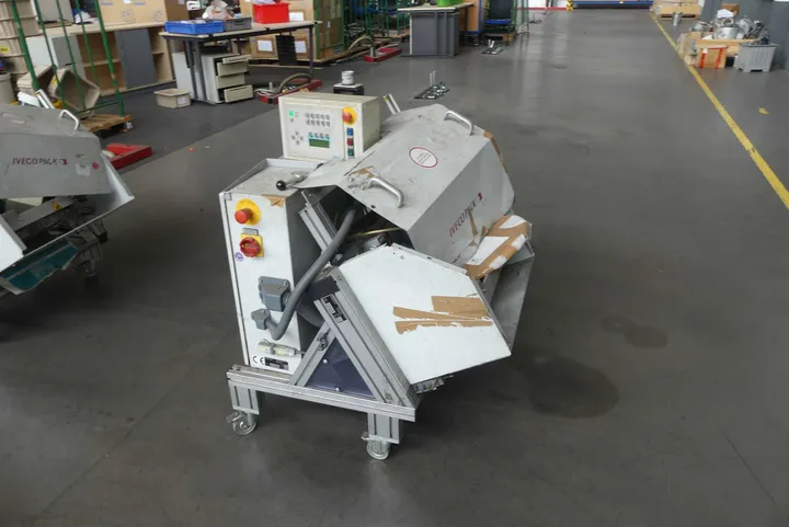 IVECO PACK Beutelmaschine Typ: DSB 250 LCC